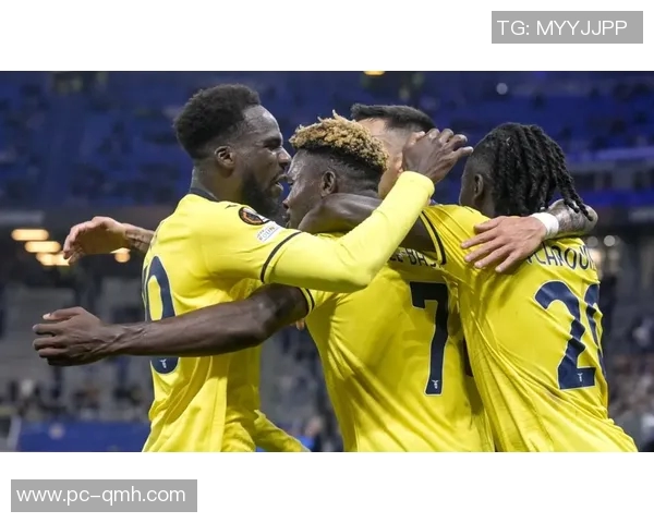 曼联与波尔图激战在即球迷期待一场精彩对决